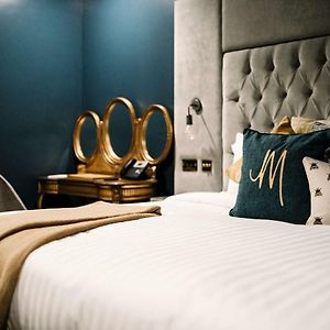Kamer met een King Size Bed